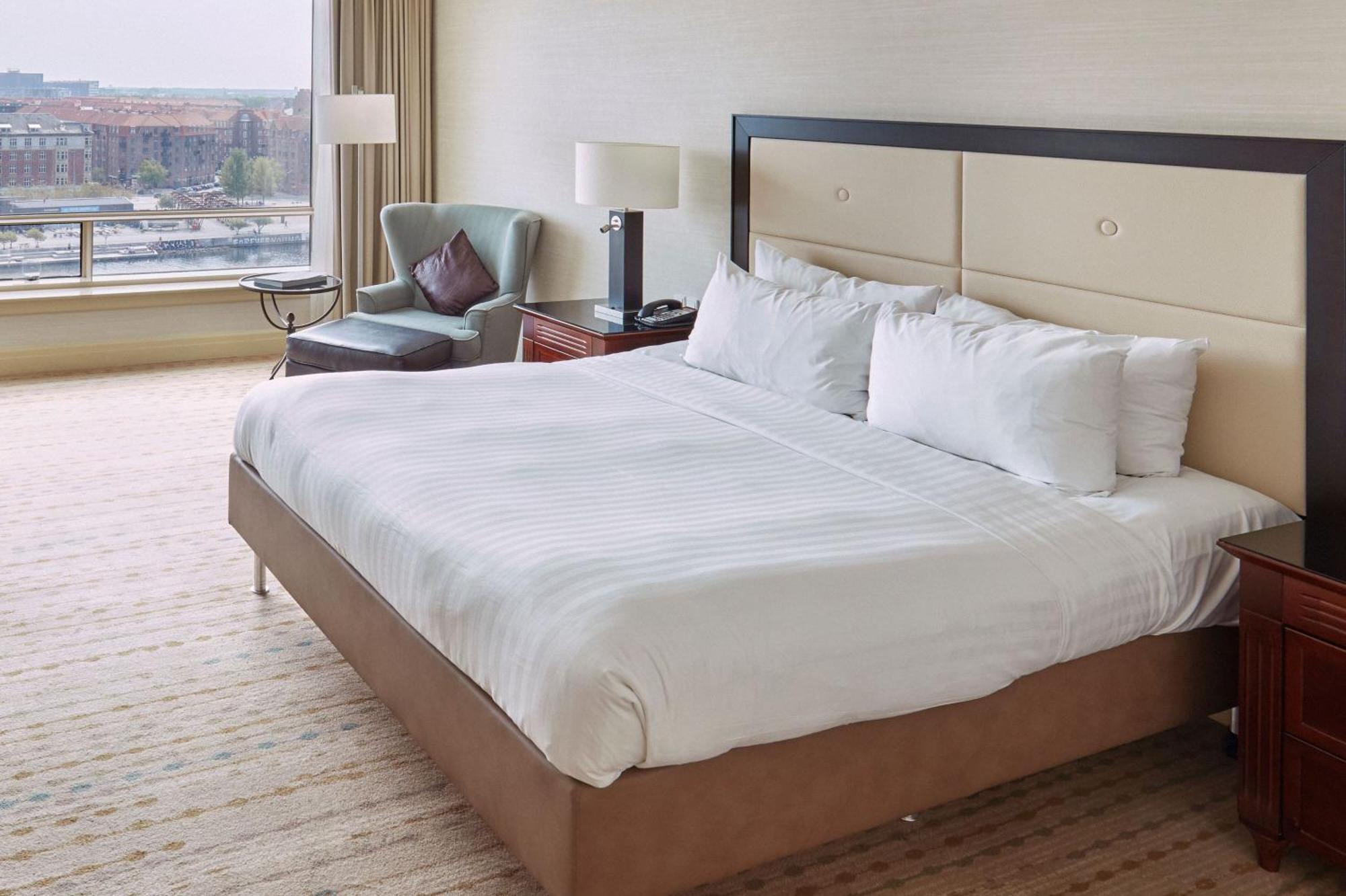 Copenhagen Marriott Hotel Exterior foto A bed